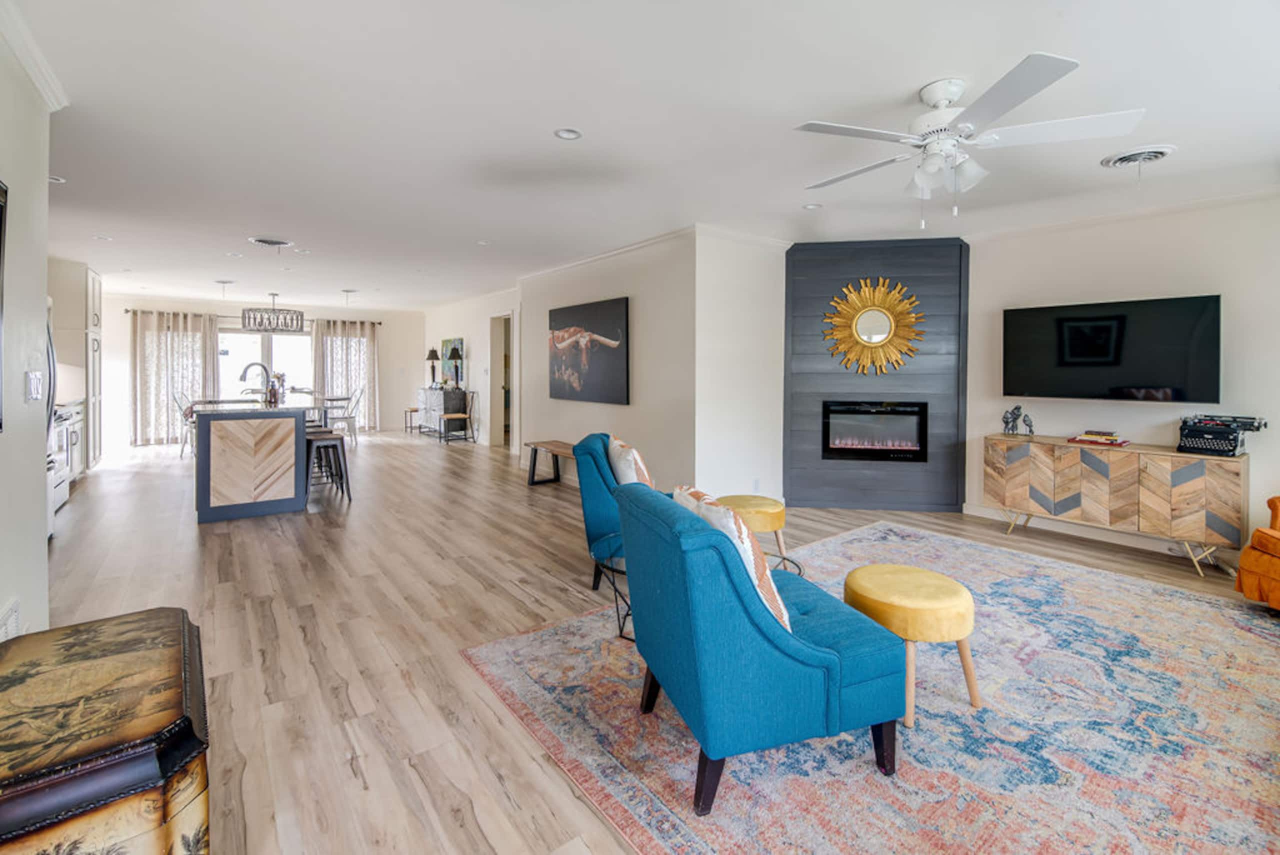 Iris House — photo 1